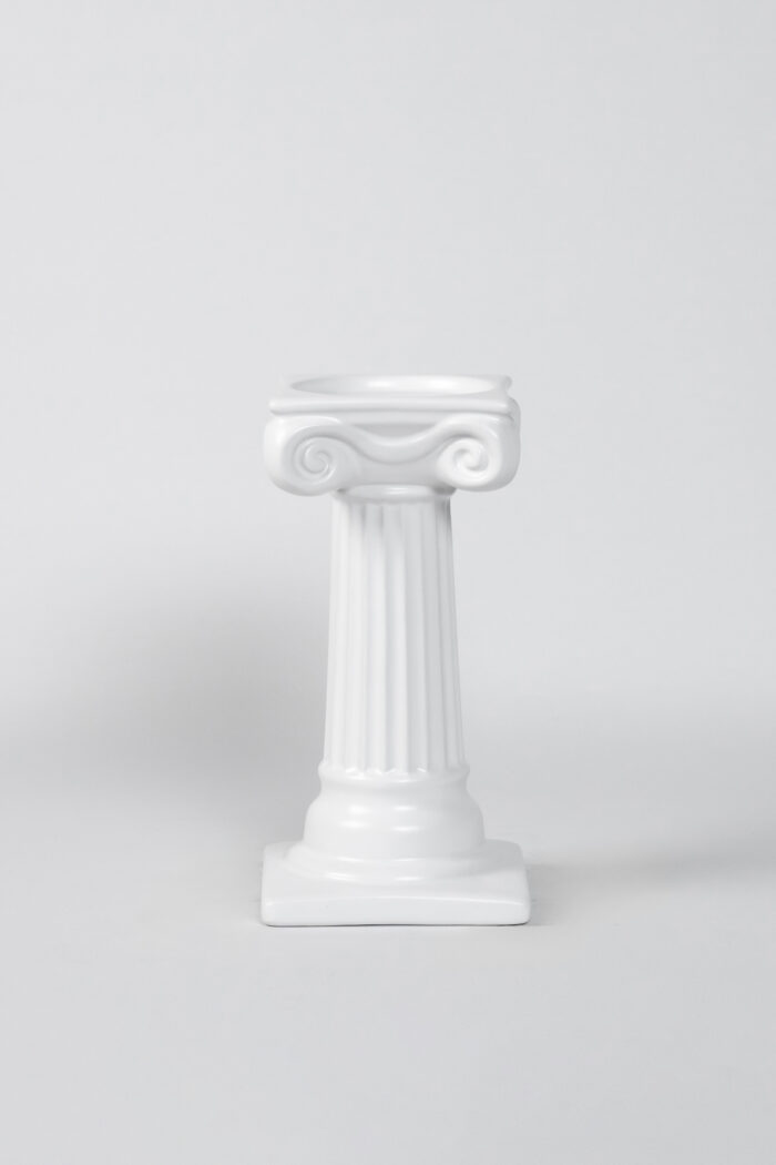 KatBlack20250194 - Image 1